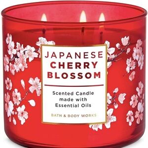 Bath & Body Works Japanese Cherry Blossom Candle - Red and White